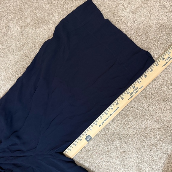 Babaton Aritzia Navy Sleeveless V Neck Wide Leg Crop Marcus Jumpsuit Size XSmall - Picture 9 of 11